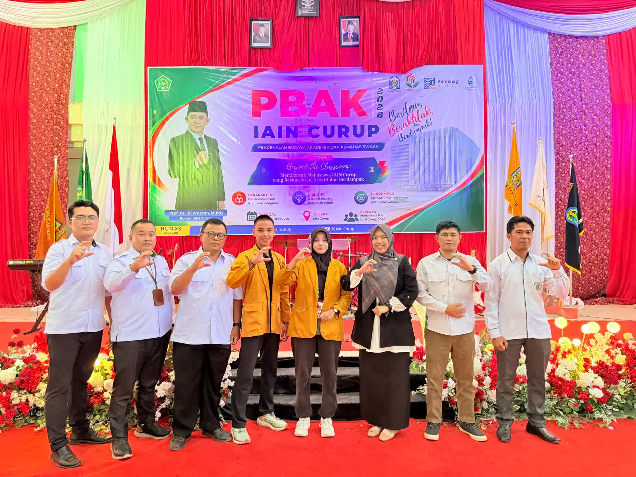 PBAK IAIN Curup 2026 Resmi Ditutup, Mahasiswa Baru Tampilkan Kreativitas dan Semangat Kebersamaan 