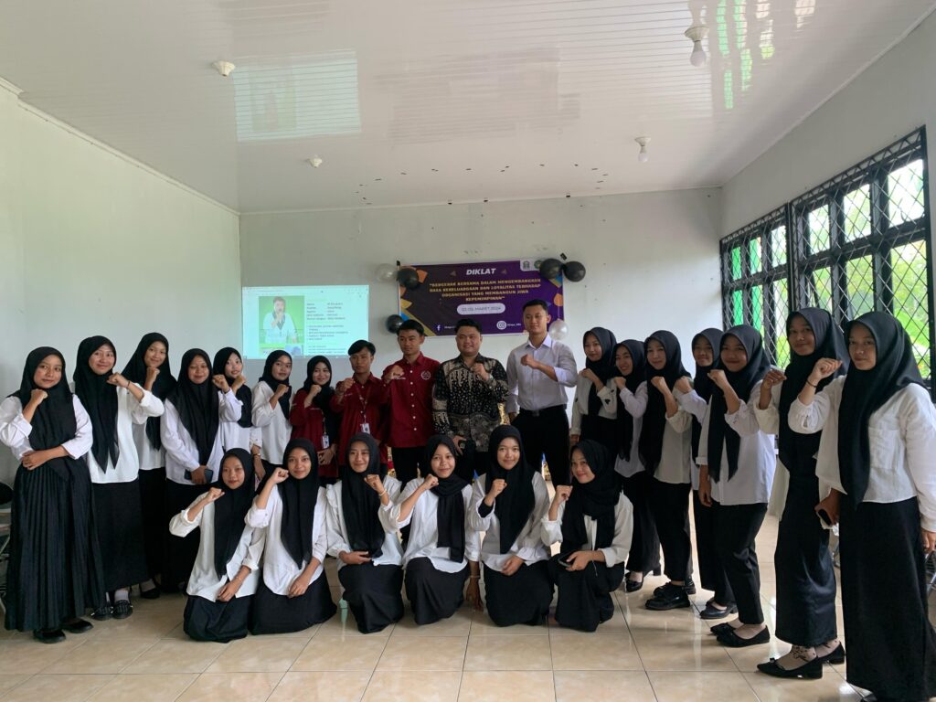 HMPS HKI IAIN Curup Sukses Gelar DIKLAT: Bergerak Bersama dalam Mengembangkan Rasa Kekeluargaan dan Loyalitas Terhadap Organisasi