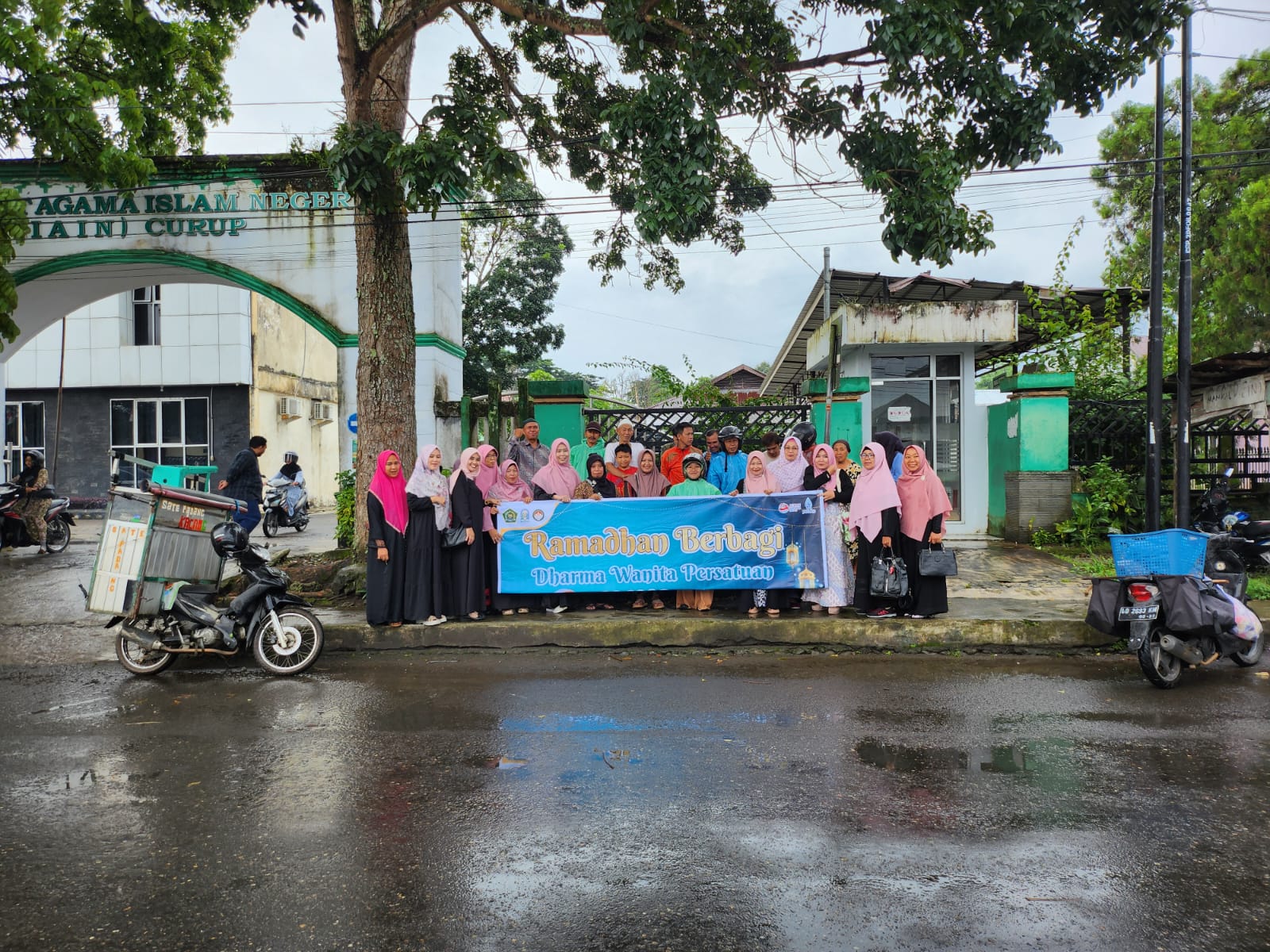 Hiasi Kegiatan Ramadhan 1445 H, DWP IAIN Curup Gelar Tausiyah Agama dan Ramadhan berbagi