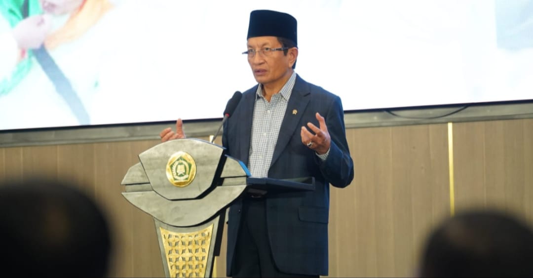 Menteri Agama Paling Konsisten dengan Citra Positif dari Publik