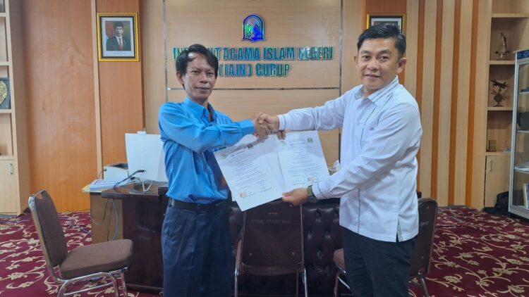 Rektor IAIN Curup Teken MoU dengan Universitas Pat Petulai (UPP) Rejang Lebong