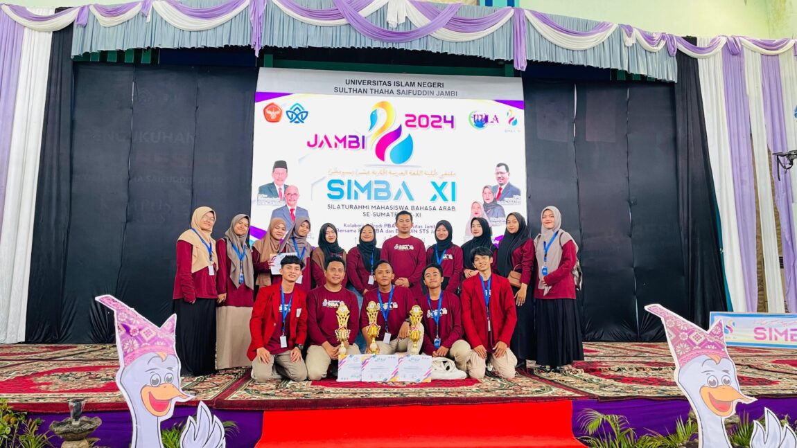 Silaturahmi Mahasiswa Bahasa Arab Se-Sumatera (SIMBA) XI Tahun 2024, Mahasiswa IAIN Curup Raih Tropi dan Juara Umum Peringkat Ke-III