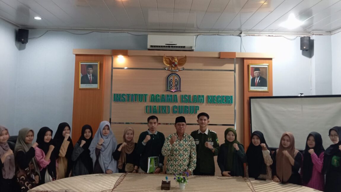 13 Orang Mahasiswa IAIN Curup Dapat Bantuan Beasiswa Penuh dari Pemda Lebong