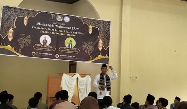 Mahasiswa PPL IAIN Sukses Gelar Acara Maulid Nabi di SMK IT Khoiru Ummah